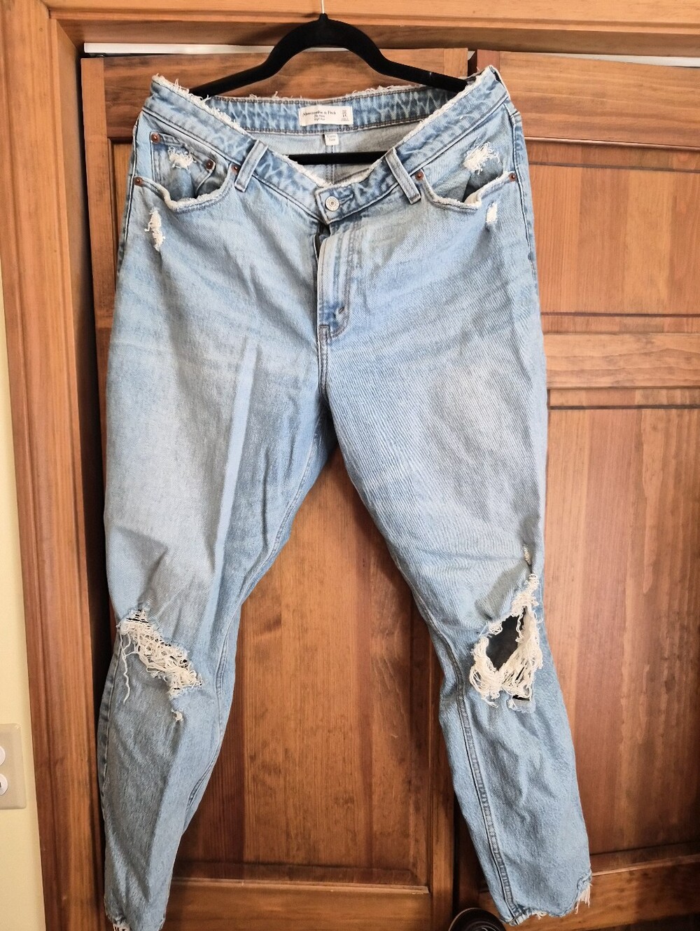 Abercrombie Light Wash Distressed Ripped Mom Jeans
